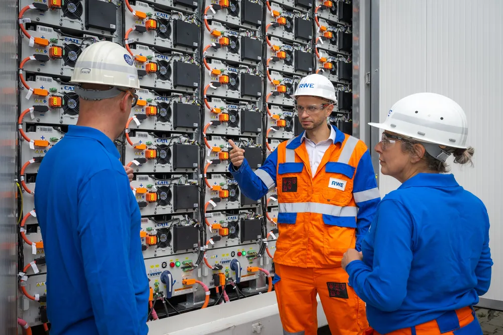 staff at RWE battery storage Lingen